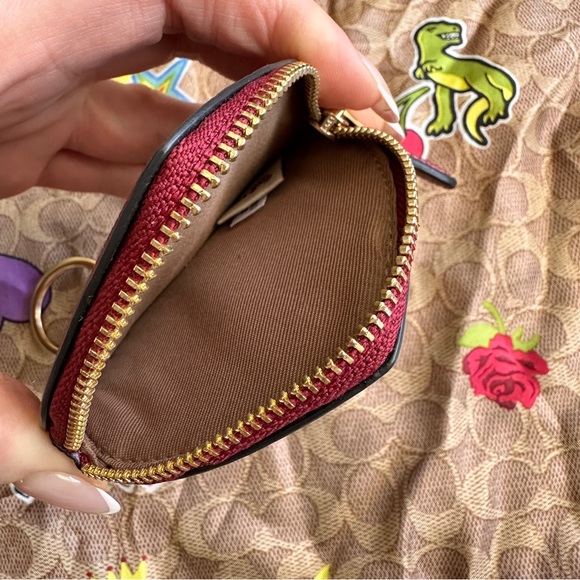 Coach Red Heart Keychain pouch wallet with Gold Accents - Picture 7 of 7